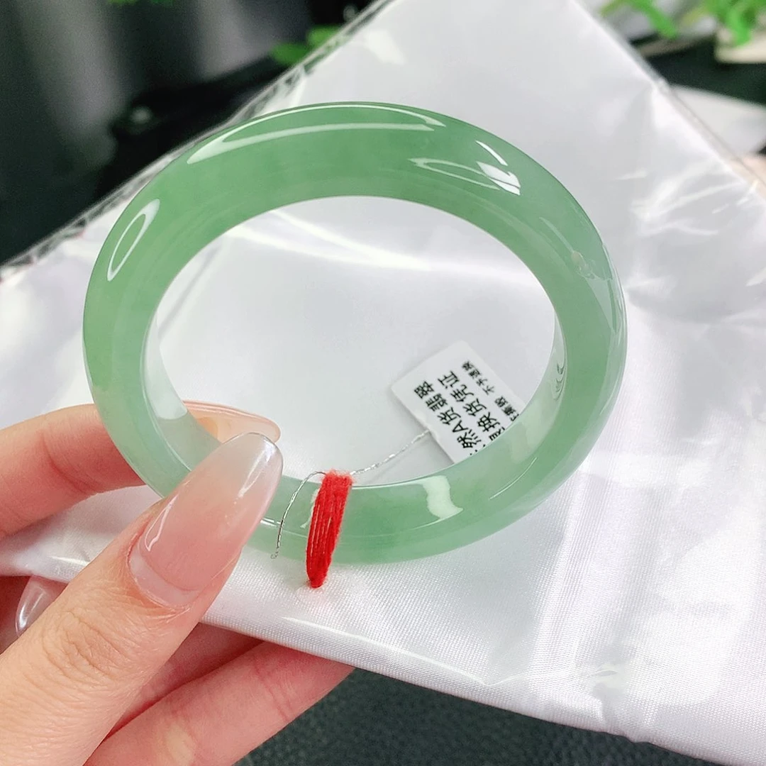 未镶嵌手镯翡翠52圈