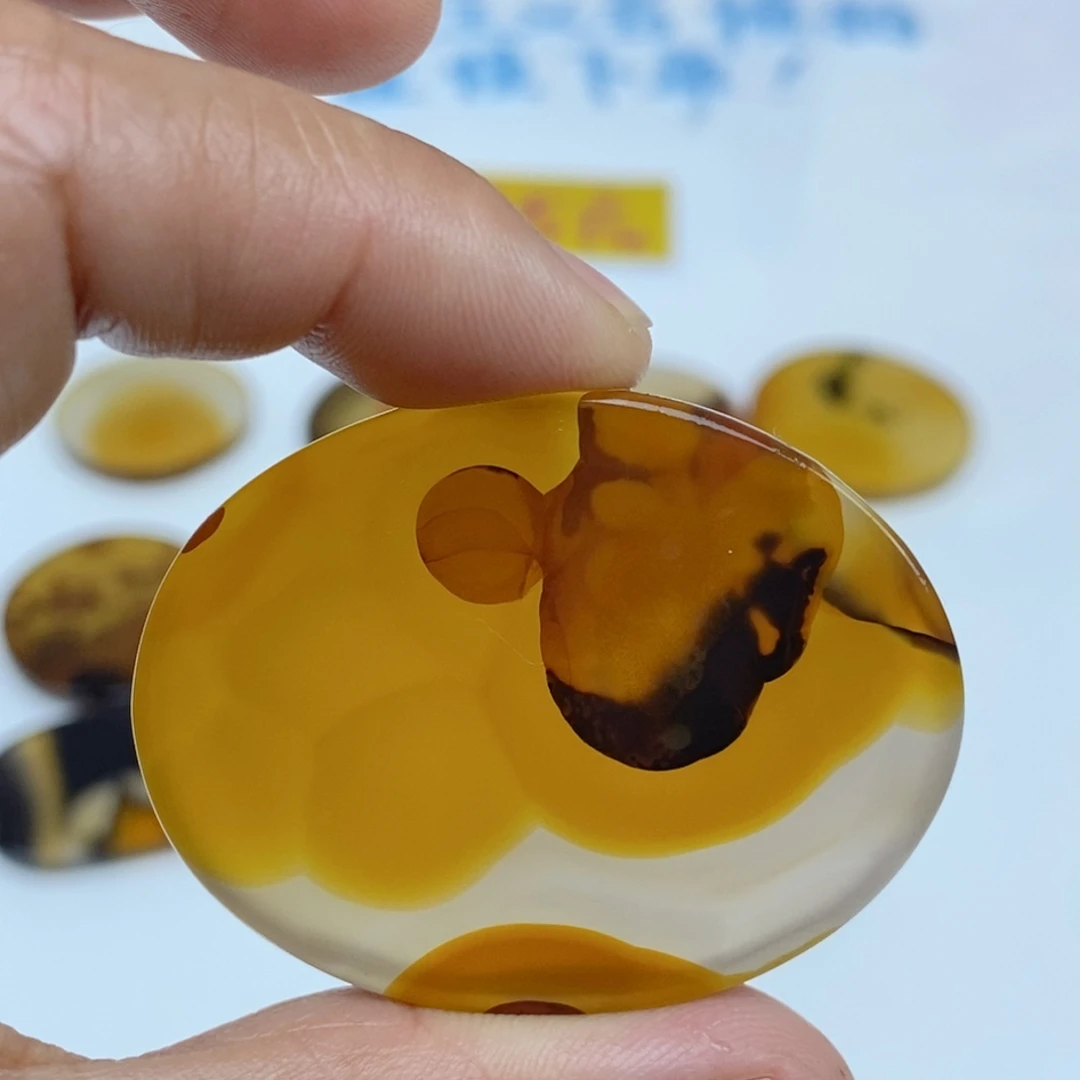 玛瑙/玉髓未镶嵌珠宝半成品