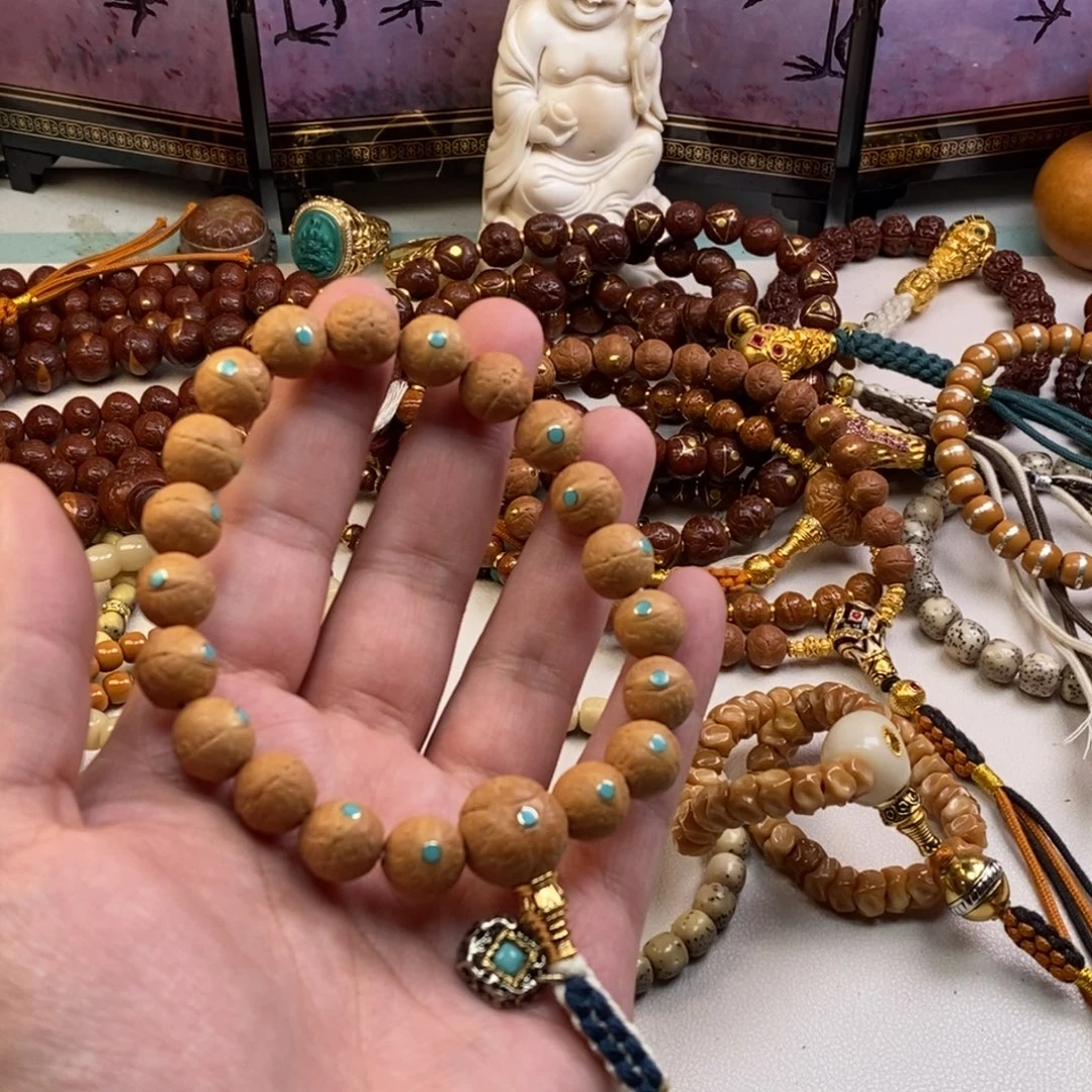 凤眼菩提吊坠。。。。。。。。。