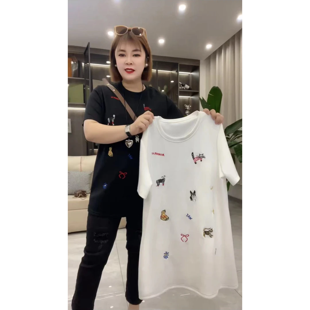 "厂家福利”刺绣卡通中长款大衫”（衣长79左右）