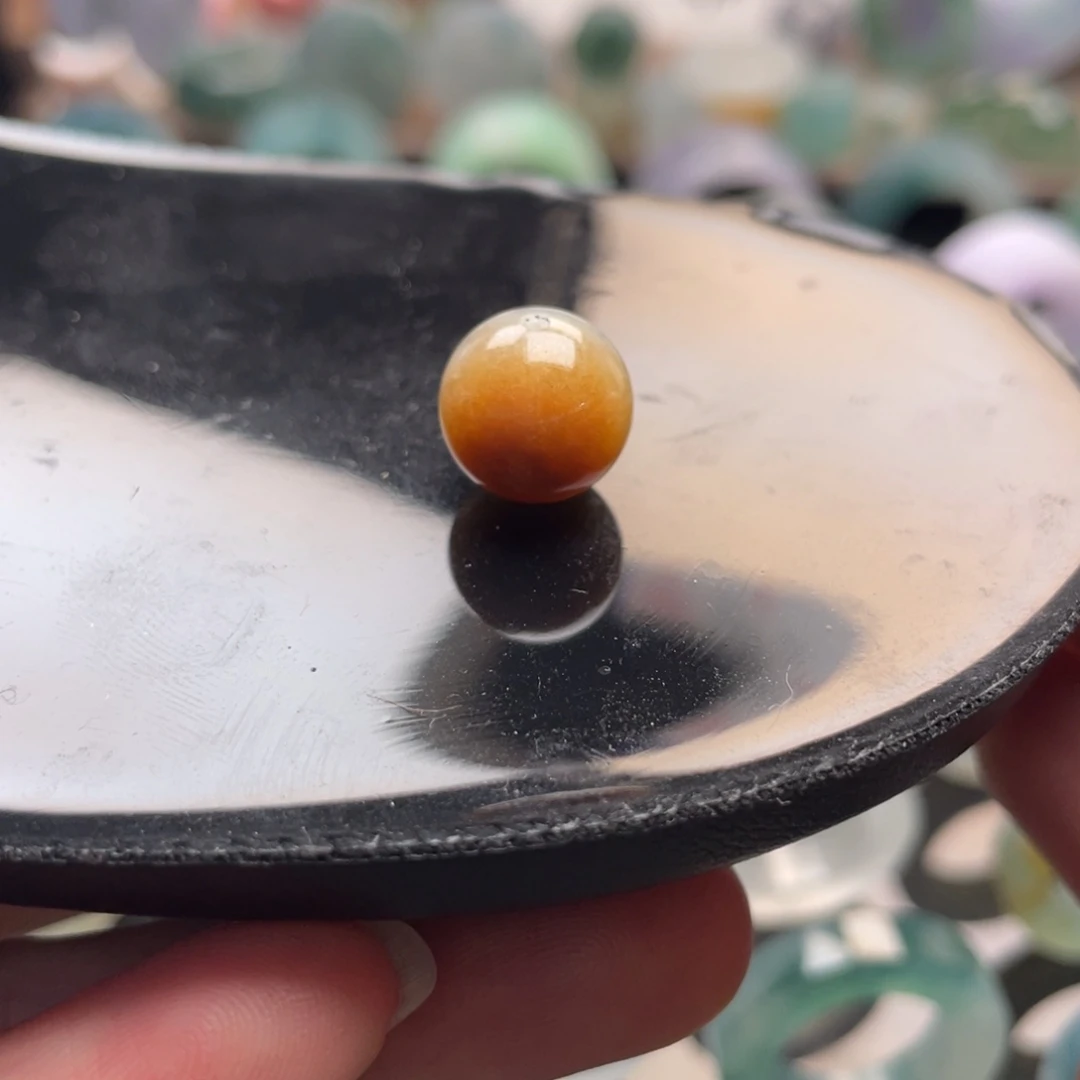 定制翡翠未镶嵌  黄珠珠（11+）