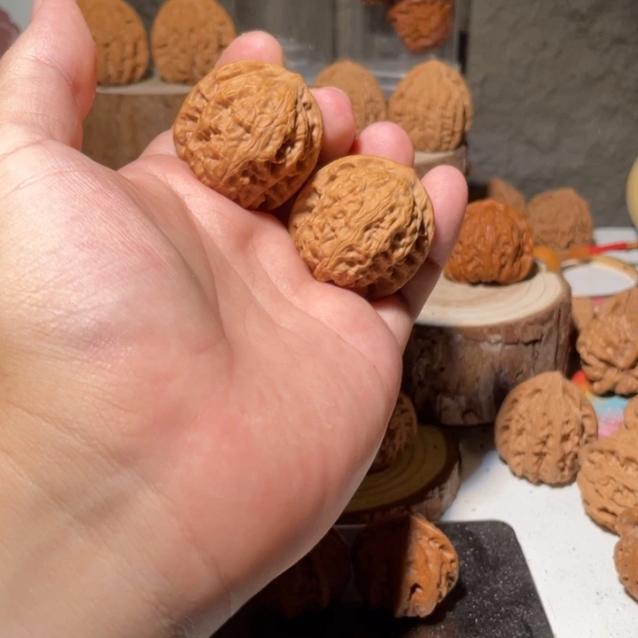 吊坠文玩核桃昌闷34