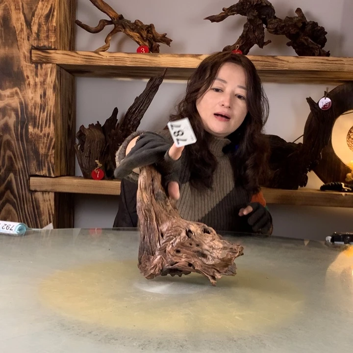 V****天然的云南紫柚木会黄水