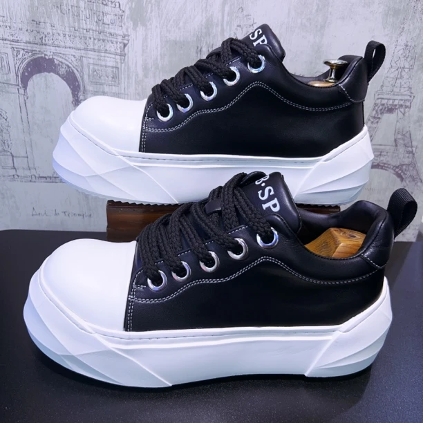 男鞋2025新款秋季面包鞋小白鞋潮流百搭厚底增高鞋低帮系带休闲鞋