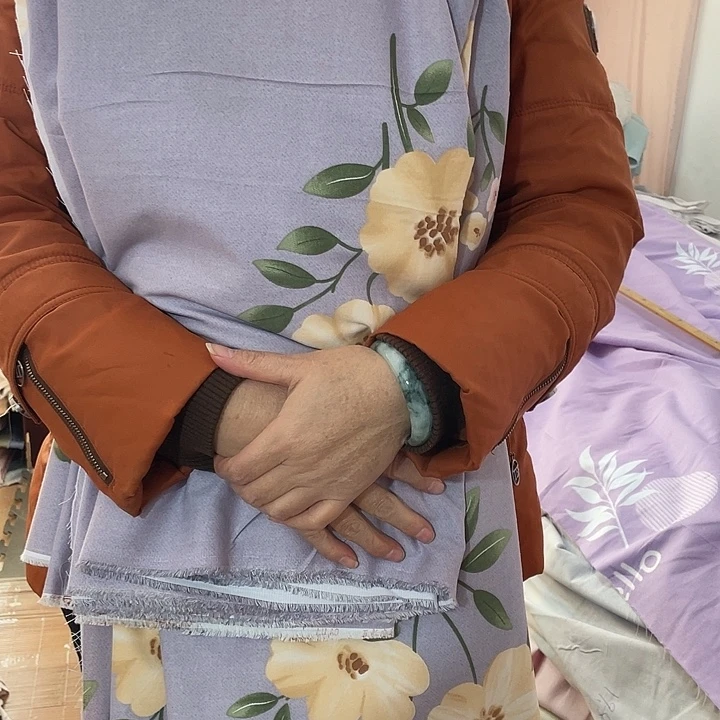 莫代尔纤维长绒棉灰紫黄花朵4.5米