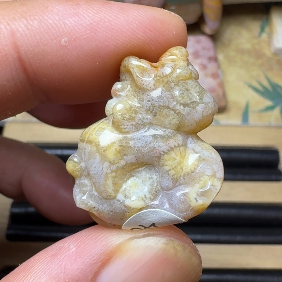 硅化玉纯天然色有机玉石保真色未镶嵌