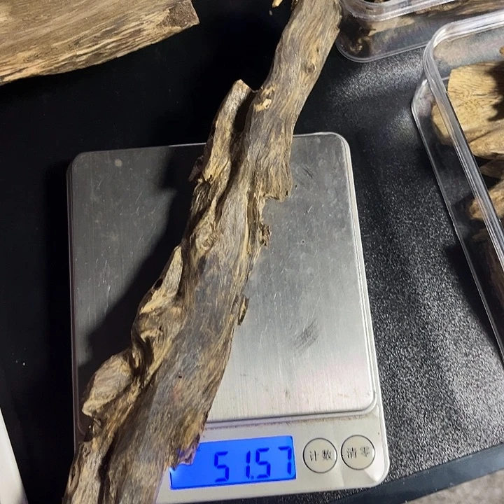 沉香碎屑沉香沉香虫漏