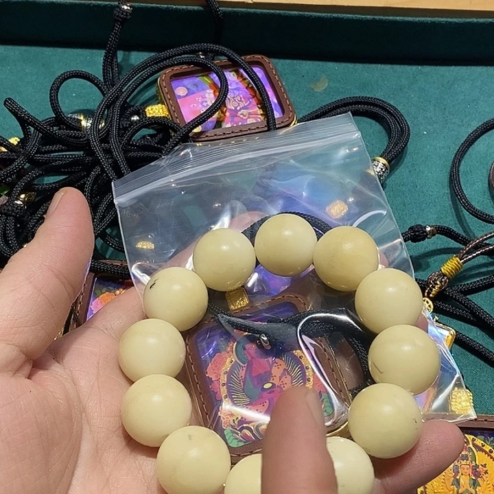 寂***族白玉菩提吊坠32号男女同款