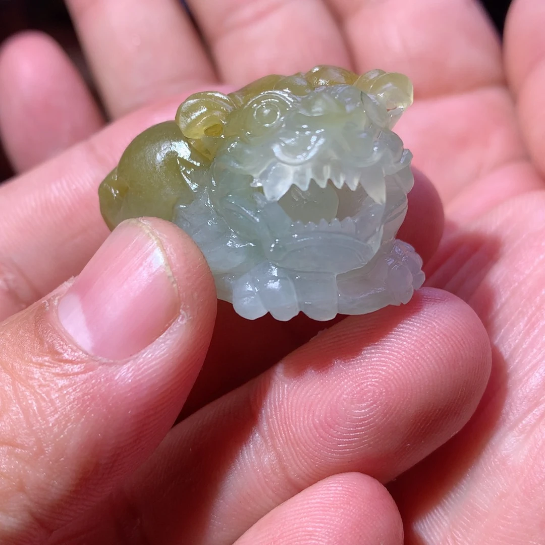 定制翡翠未镶嵌柠***人翡翠