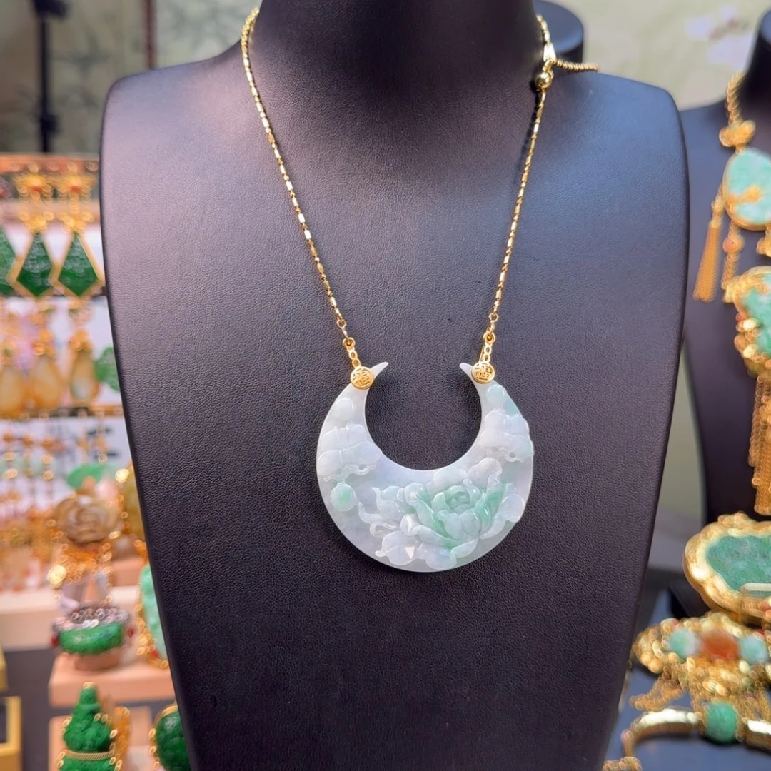 翡翠未镶嵌颈饰福利裸牌套装