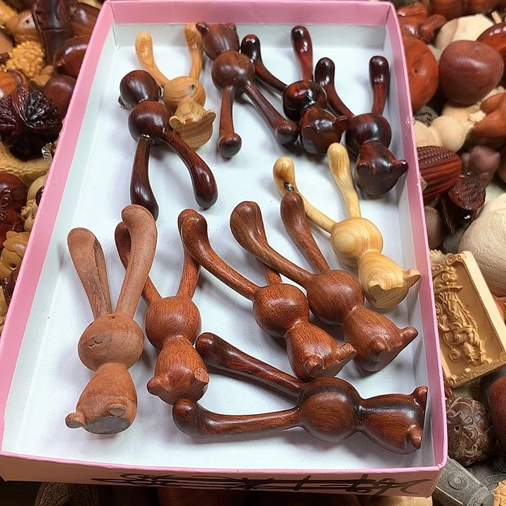 有机玻璃予**悦56787547888