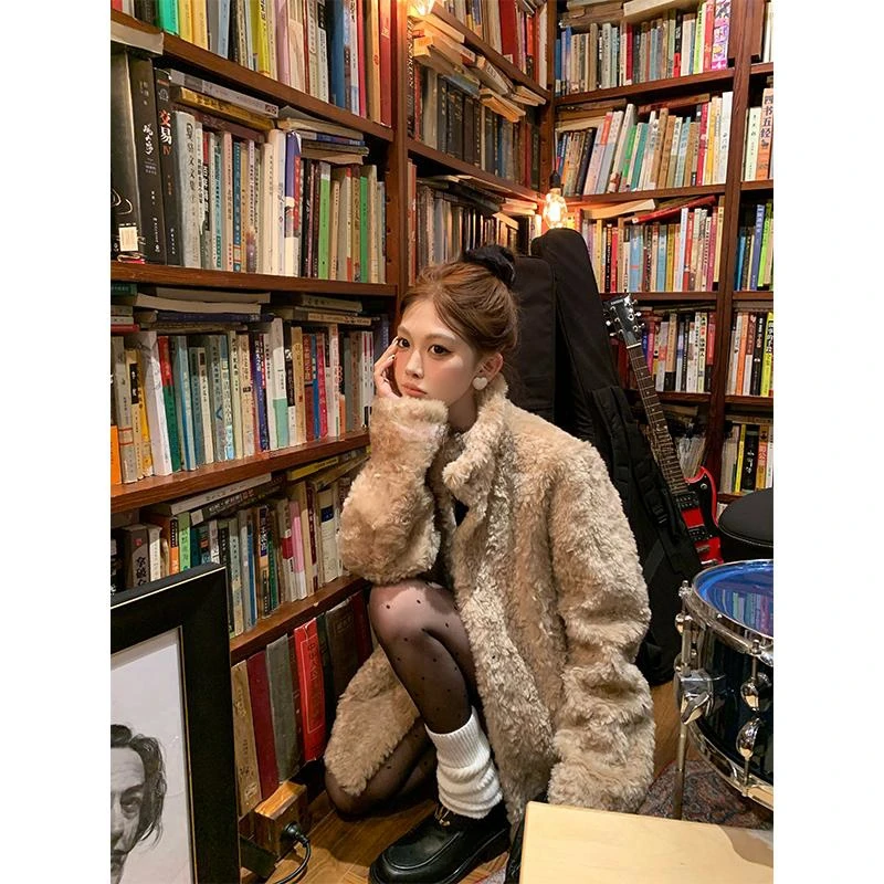 真正的富人区2.0 韩版皮毛一体2024秋冬新款加厚保暖宽松毛毛外套