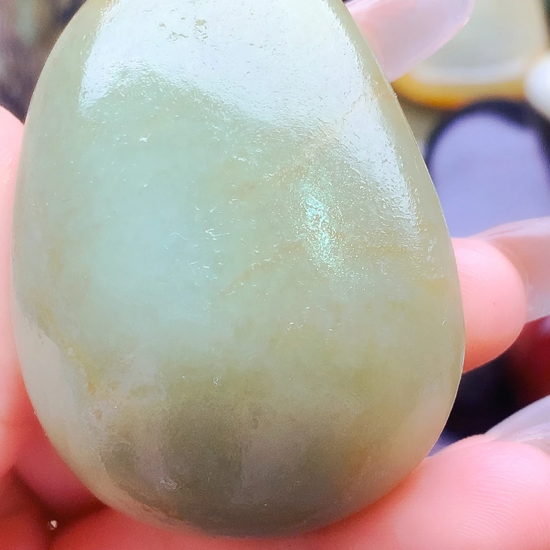未镶嵌和田玉（糖玉）把件