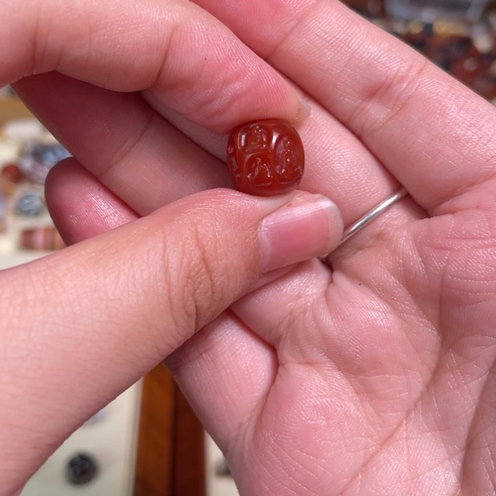 未镶嵌颈饰玛瑙/玉髓85