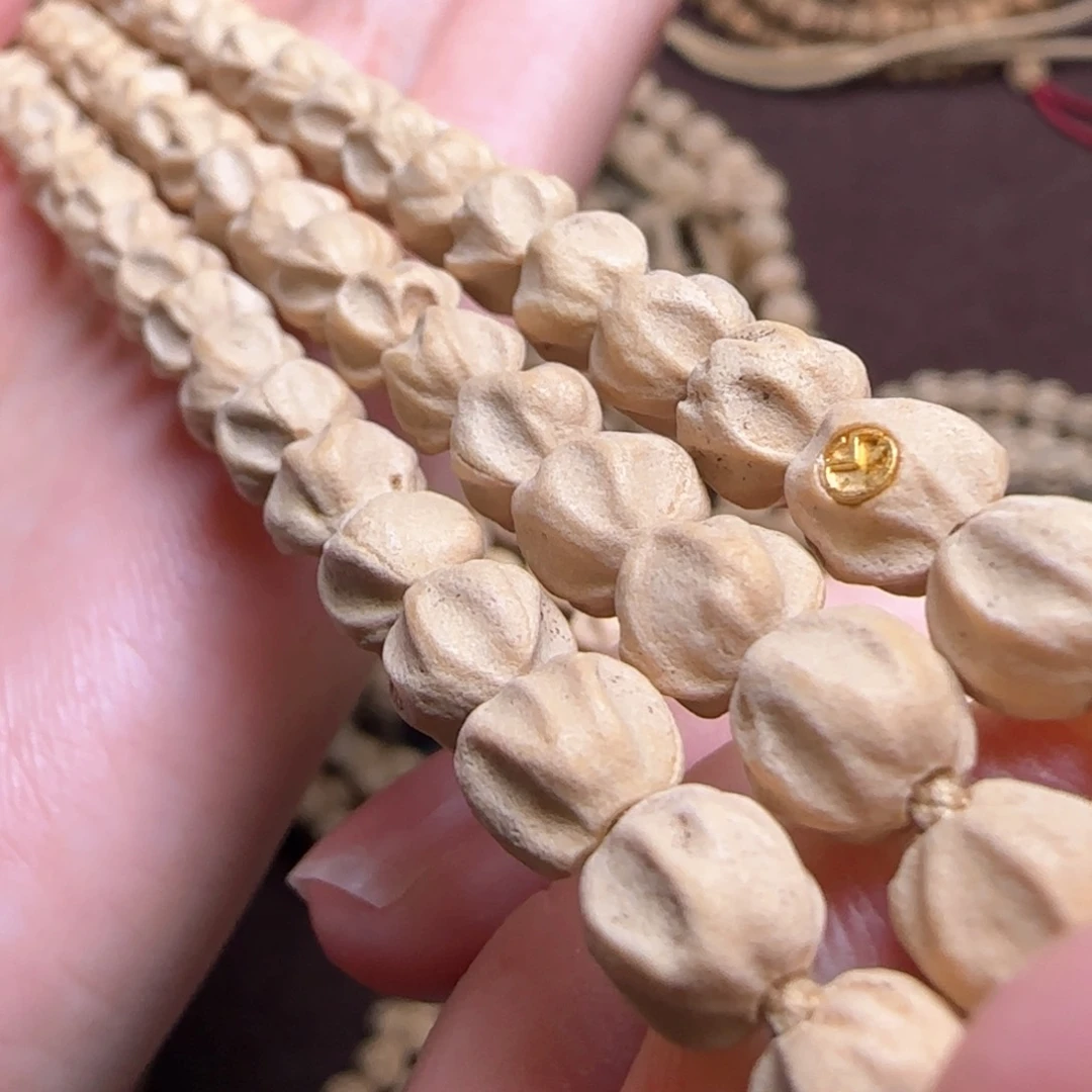 柏香籽/百香籽吊坠?***哈