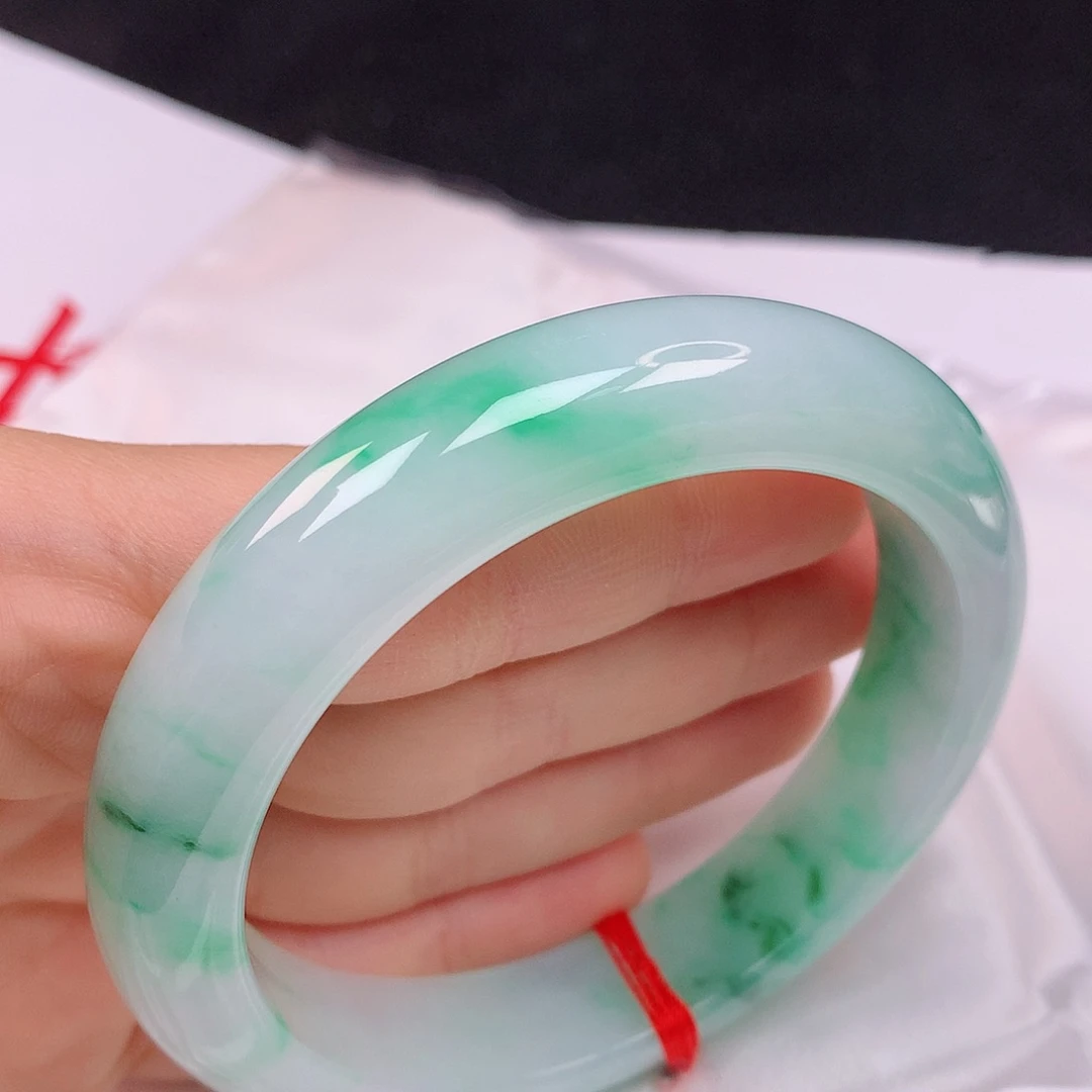 【闪购商品】翡翠手镯未镶嵌02 57+翡翠手镯