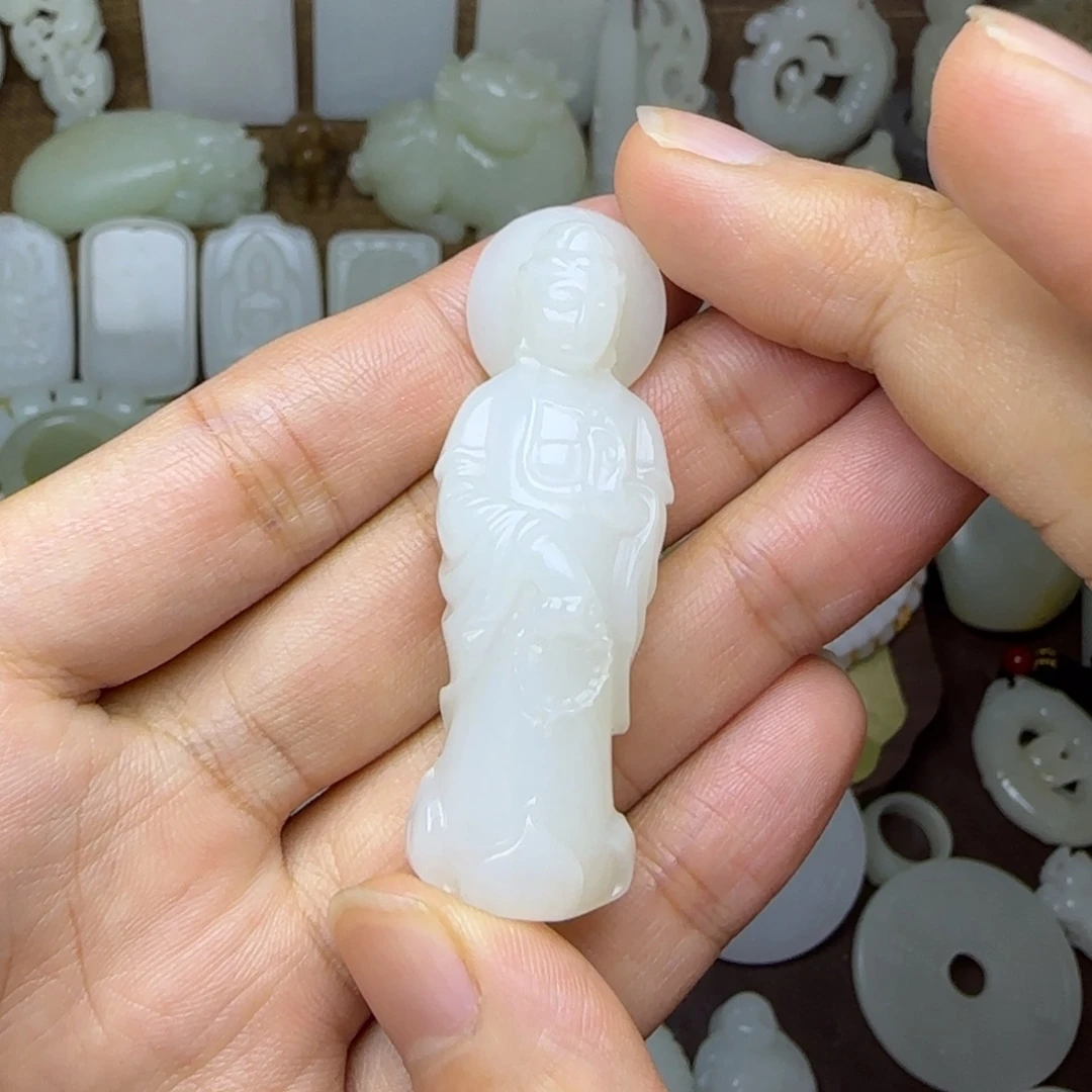 浅***颜和田玉未镶嵌挂件