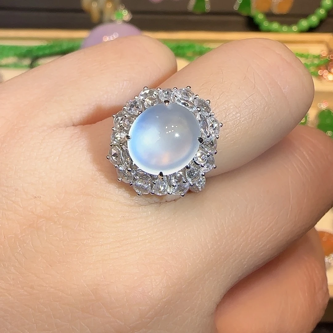 翡翠18K金镶嵌戒指