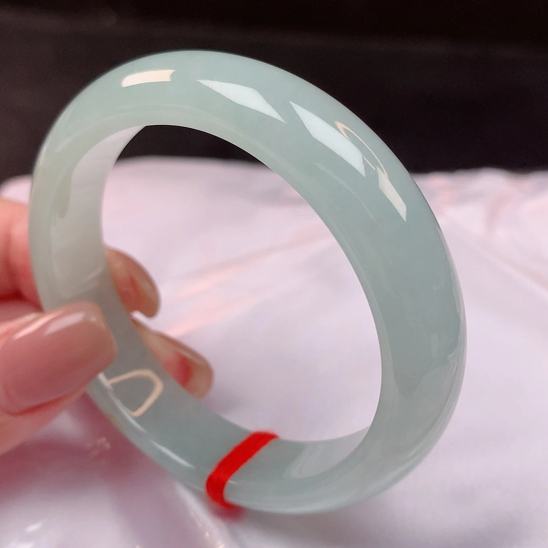 【闪购商品】未镶嵌手镯（贵妃镯）翡翠54