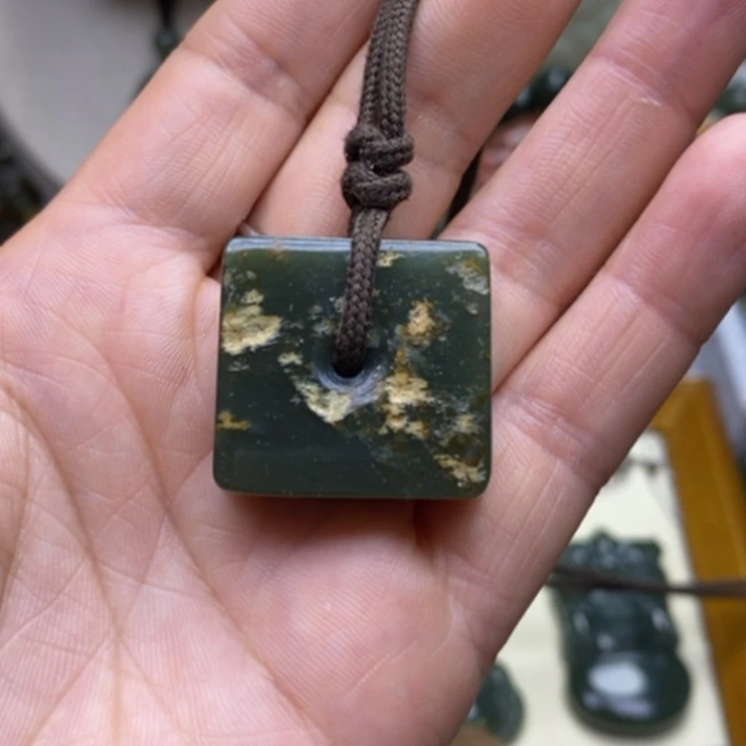 【闪购商品】未镶嵌和田玉挂件