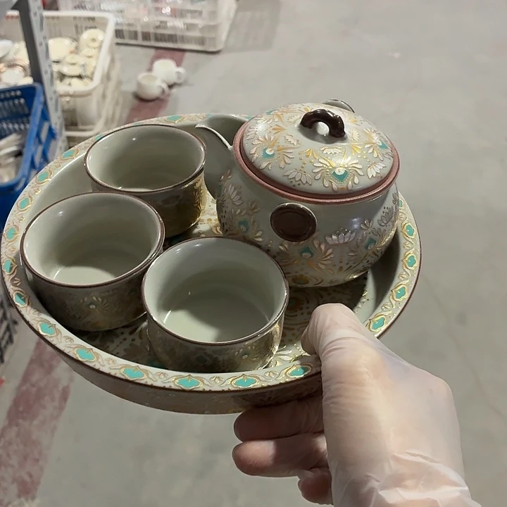 茶具微暇，介意勿拍