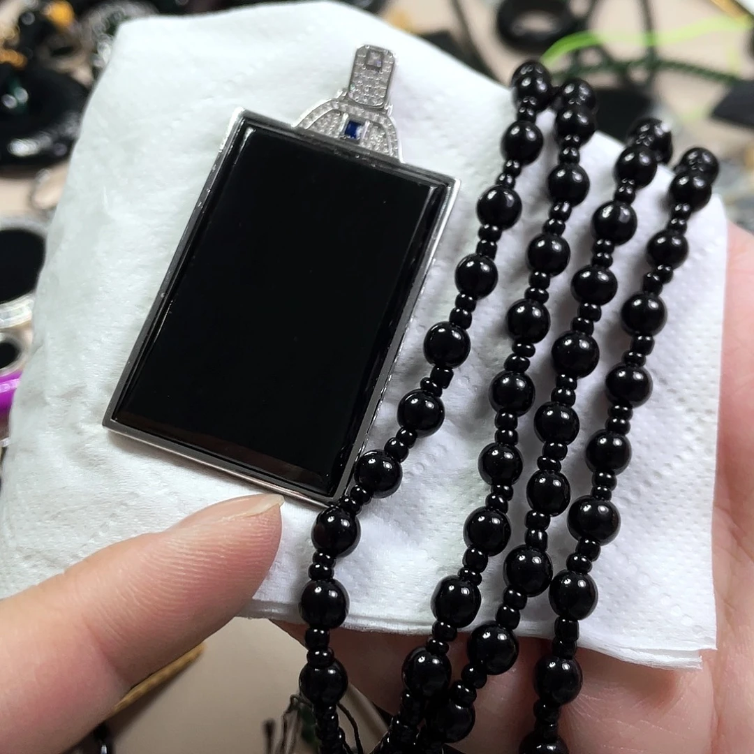 翡翠银S925镶嵌颈饰翡翠