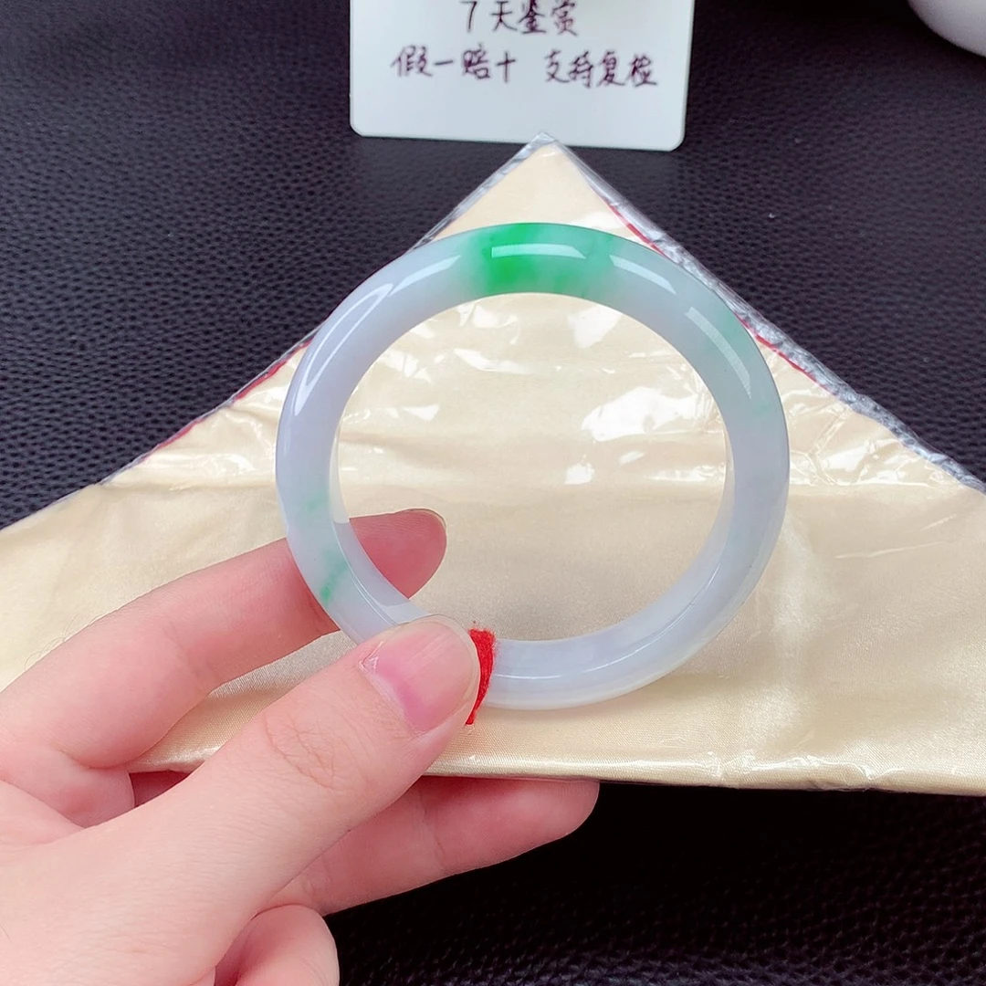 未镶嵌手镯翡翠翡翠