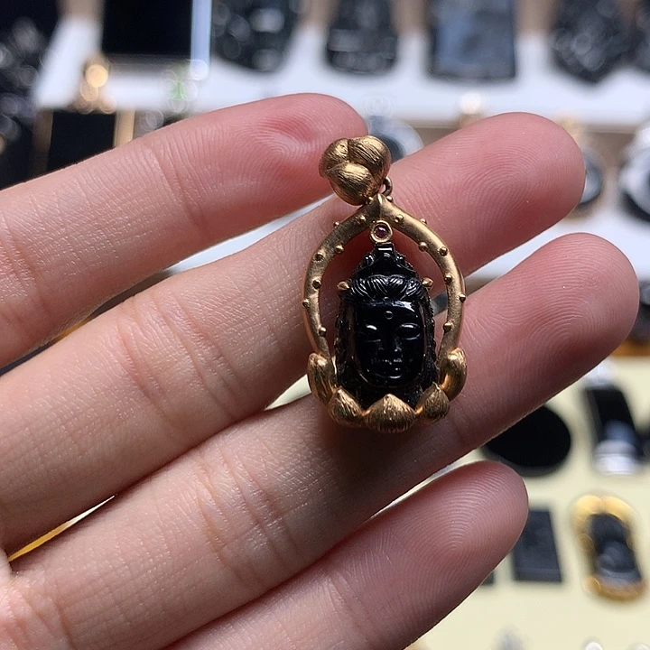 翡翠18K金镶嵌吊坠(不含链)观音首