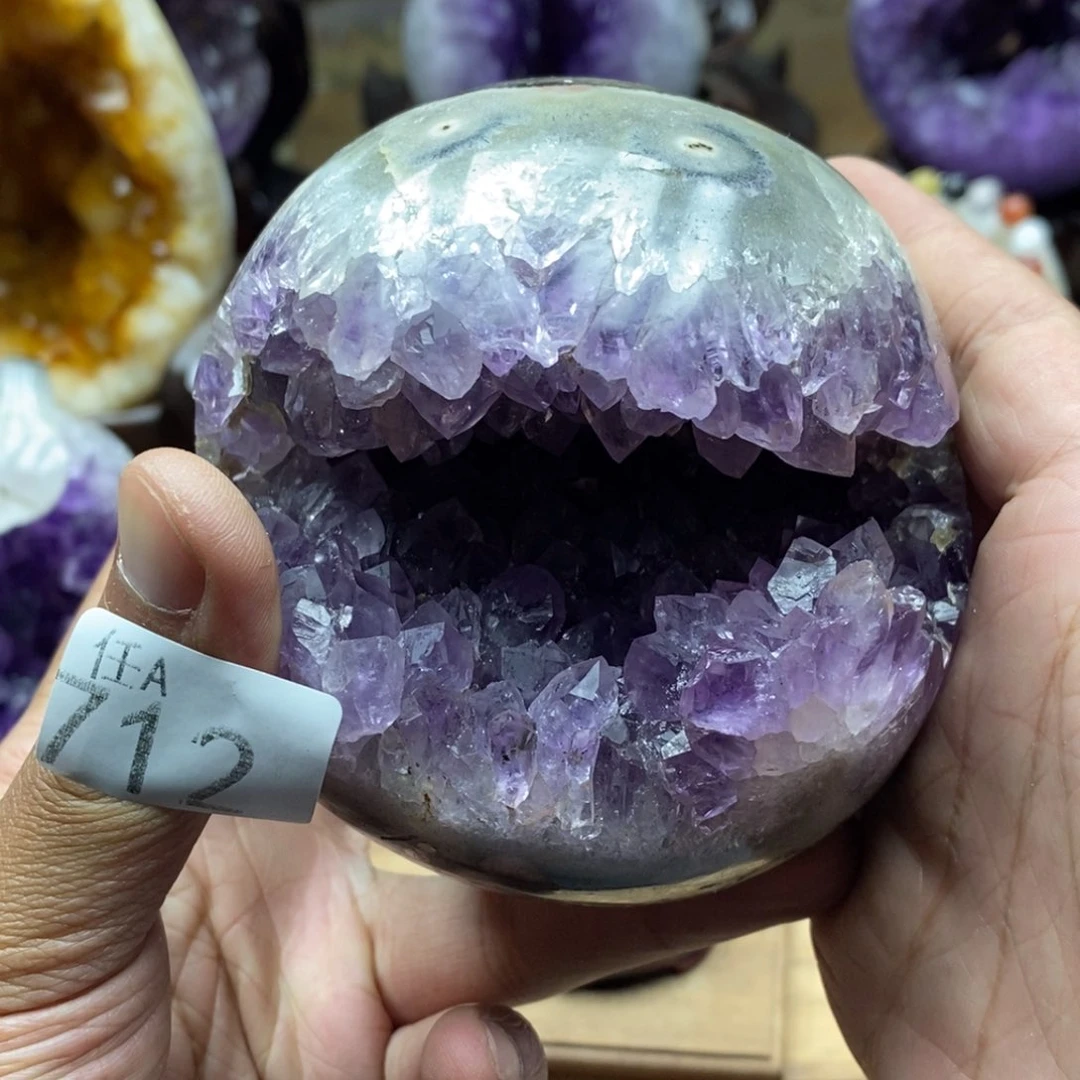 未镶嵌大型摆件（非配饰）水晶