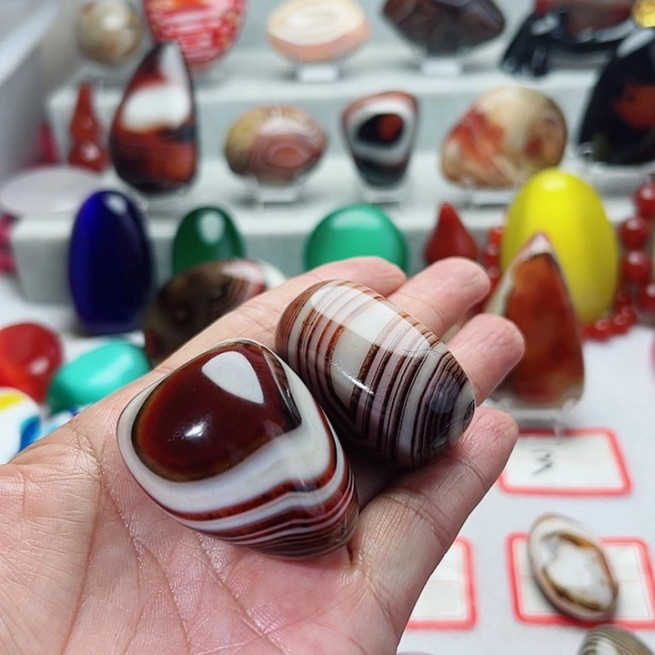 绿***草未镶嵌手把玛瑙/玉髓