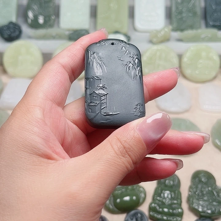颈饰未镶嵌和田玉