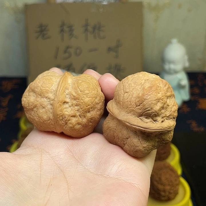 文玩核桃把件18、老树方尊45