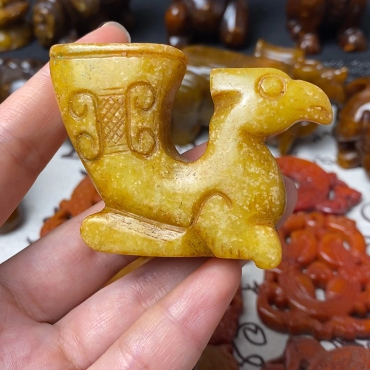 未镶嵌蛇纹石玉颈饰148