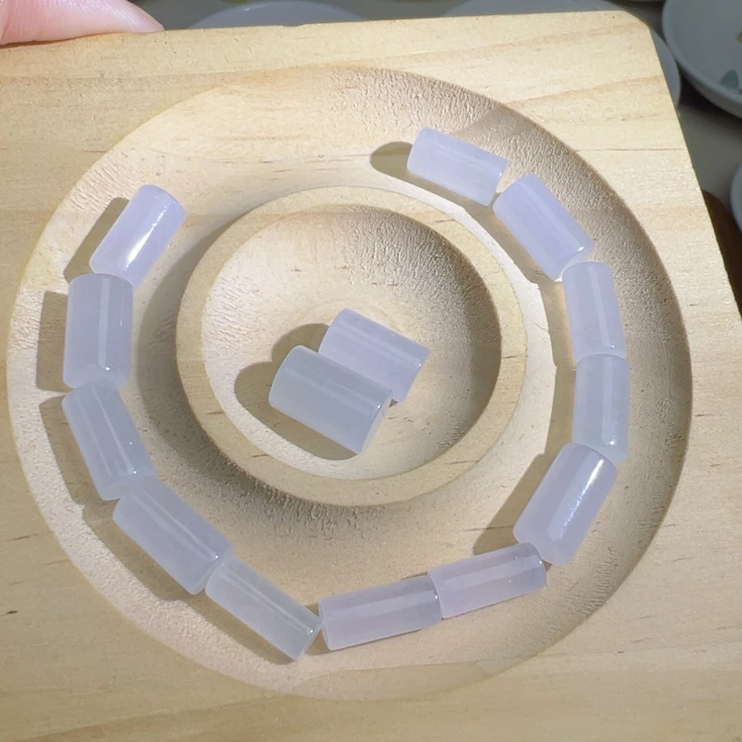 翡翠散珠冰桶珠一根