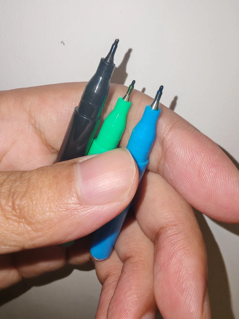 袖珍三色【黑 蓝 绿】记号笔便捷小巧耐用表演【迷你无痕进口】记号笔