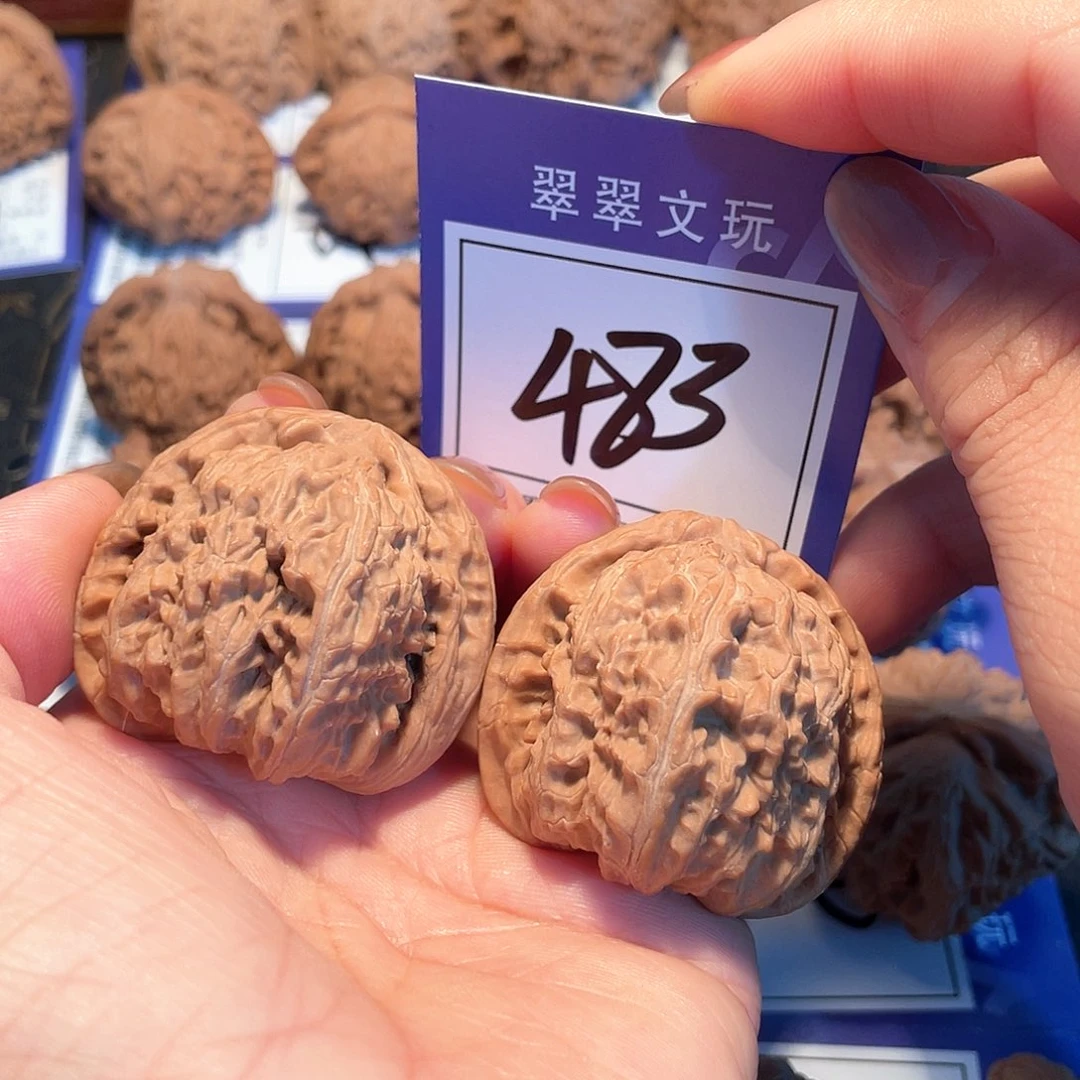 把件桃核483号全品白狮子4.3