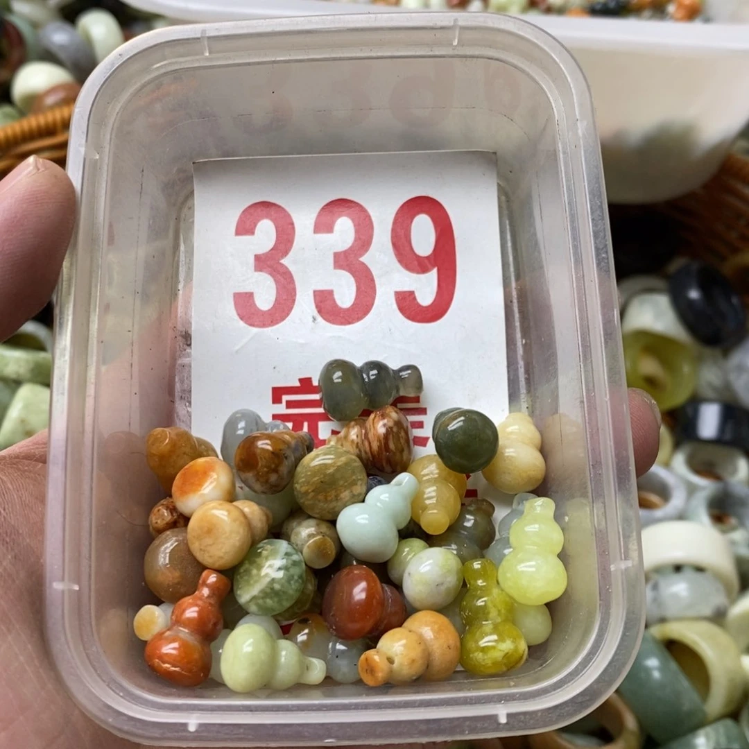 蛇纹石玉珠子未镶嵌