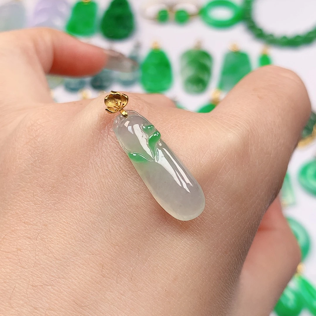 翡翠18K金镶嵌吊坠(不含链)