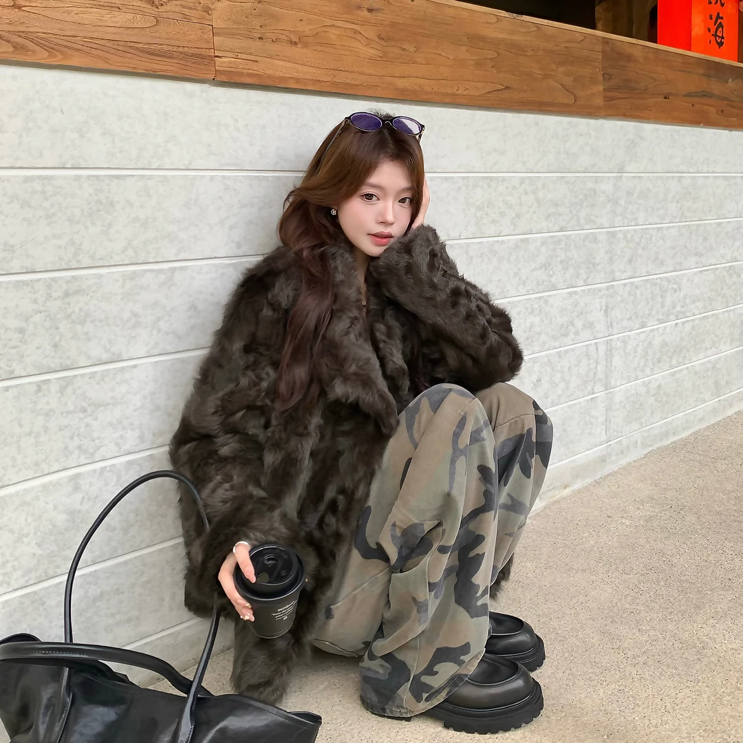 2025新款老钱风环保小湖羊皮毛一体羊羔毛外套女冬加厚百搭时尚