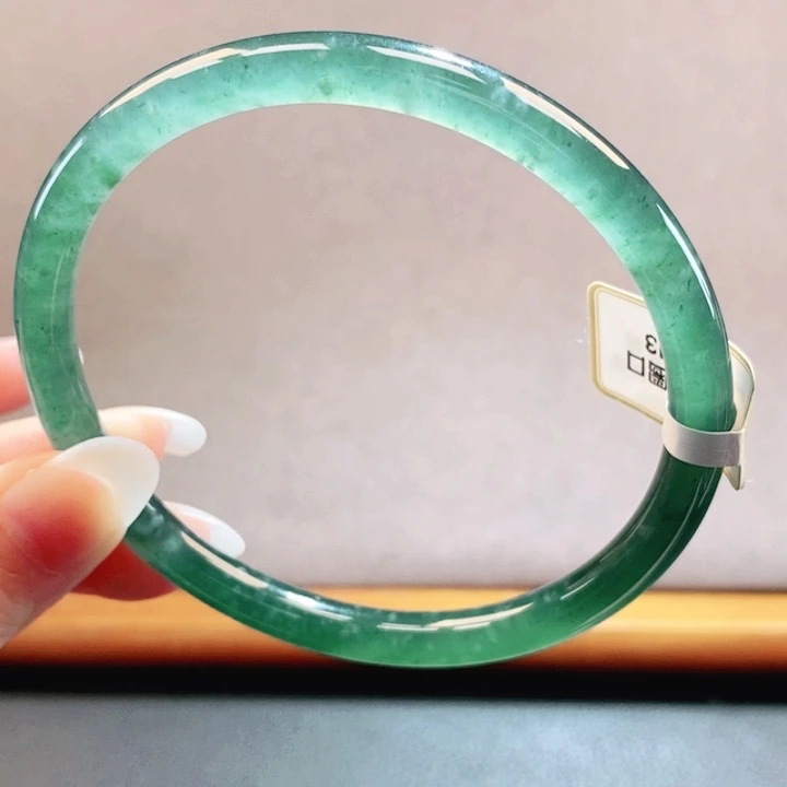 翡翠未镶嵌手镯翡翠手镯14