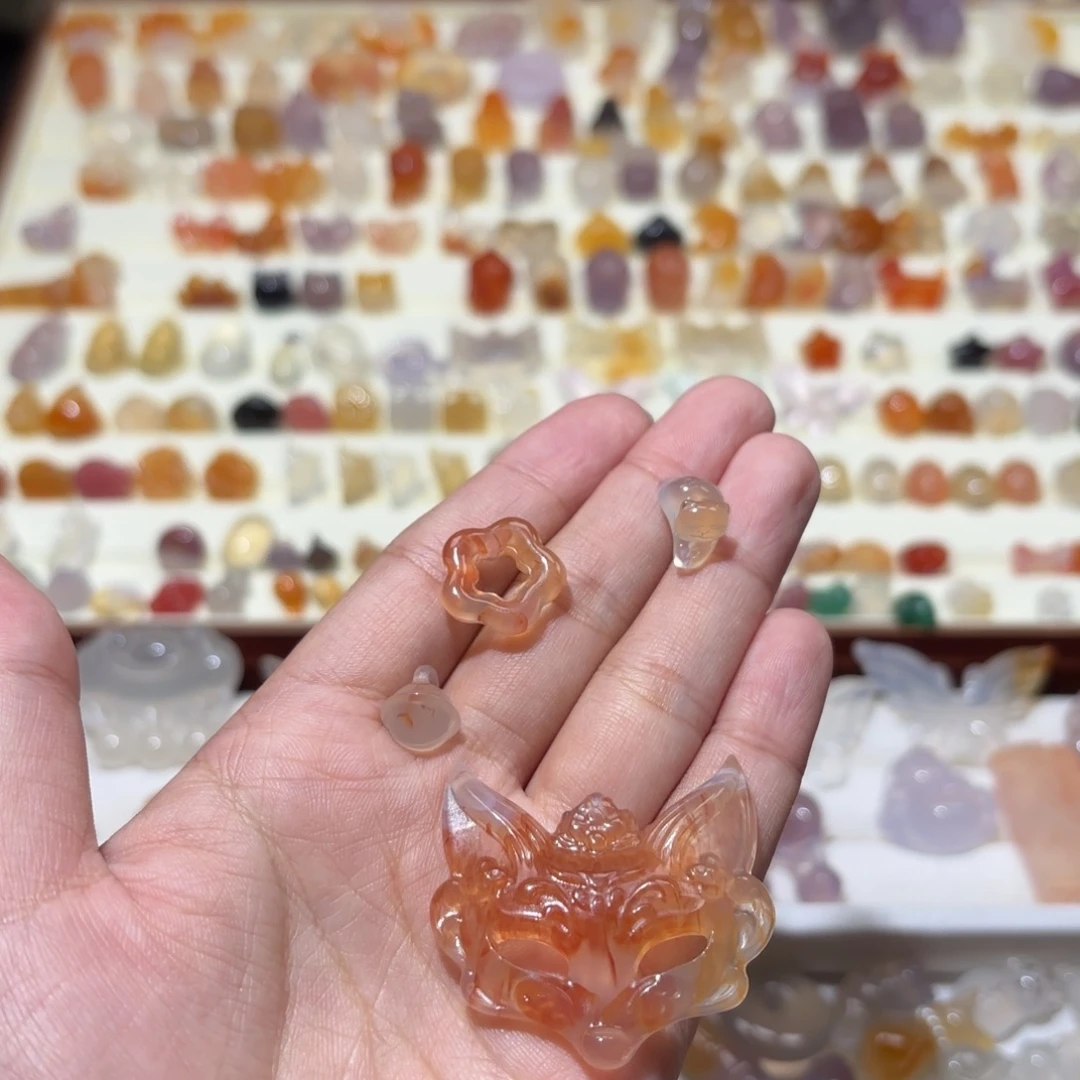 ****岩玛瑙/玉髓未镶嵌颈饰