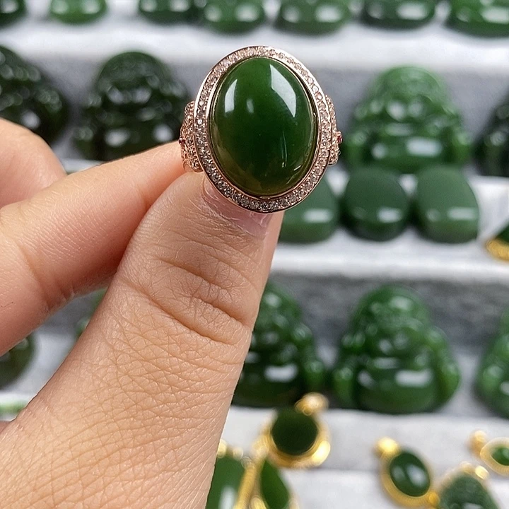 和田玉（碧玉）未镶嵌项链