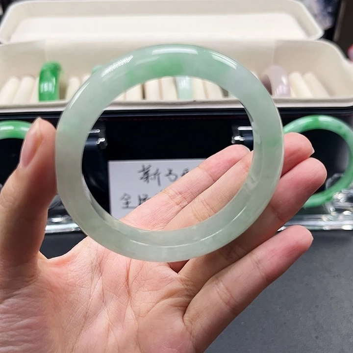 安***子抖音手镯单号：1593894