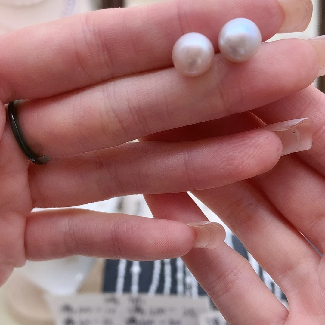 未镶嵌淡水珍珠耳饰