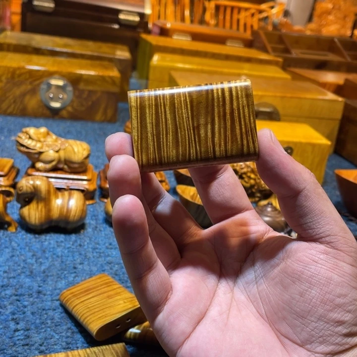 金丝楠金丝楠无事牌