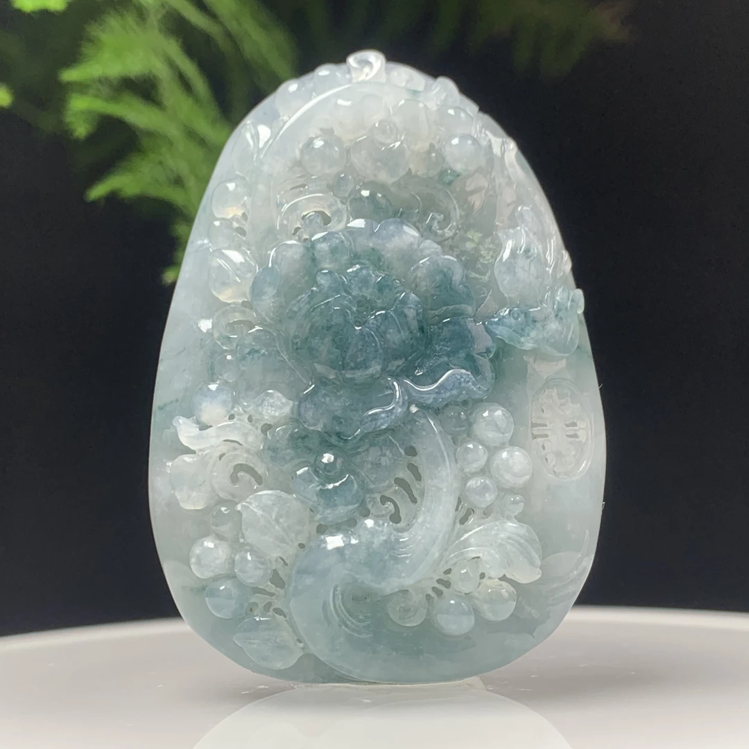 F3151珠宝玉石精选翡翠吊坠