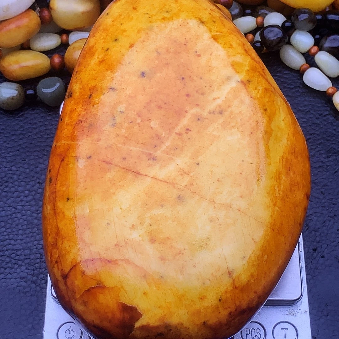 M***朱石材黄皮白肉大摆件一个家居摆件