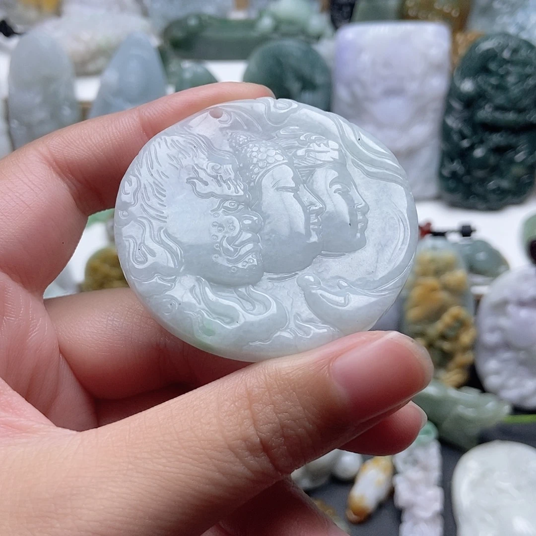翡翠未镶嵌颈饰翡翠