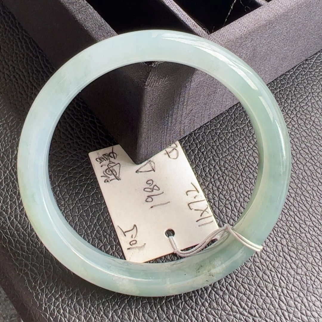 翡翠未镶嵌手镯56.5