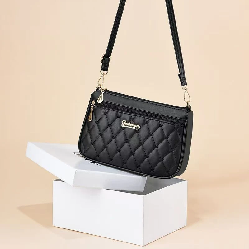 包包女2025新款中年妈妈斜挎包大容量手机零钱单肩包包时尚百搭包